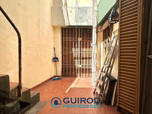 Venta Ph 3 Ambientes C/patio Y Parrilla En Planta Baja