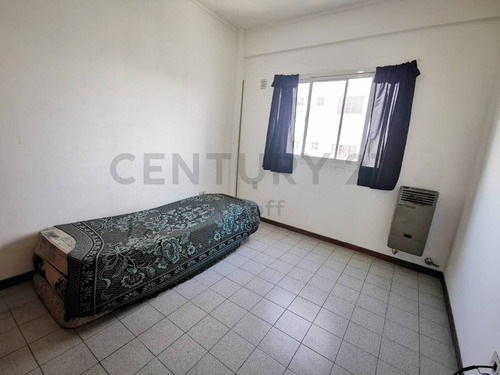 Imagen 2 de 8 de Monoambiente En Venta De La Plata
