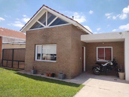 Apto Bancor!! Casa En Barrio Cerrado - Valle Cercano