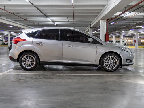 Ford Focus Kinetic Design 4p 2,0 Se