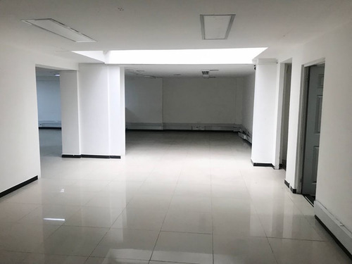 Imagen 6 de 20 de Edificio - Oficinas Comercial, Salud En Arriendo Normandia, Bogotá