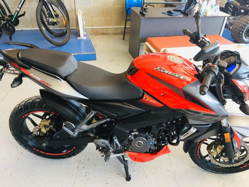 Bajaj Rouser Ns 200 Fi