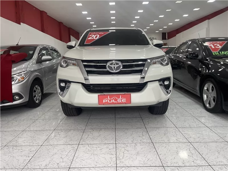 Toyota Hilux SW4 2.8 SRX 4X4 16V TURBO INTERCOOLER DIESEL 4P AUTOMÁTICO