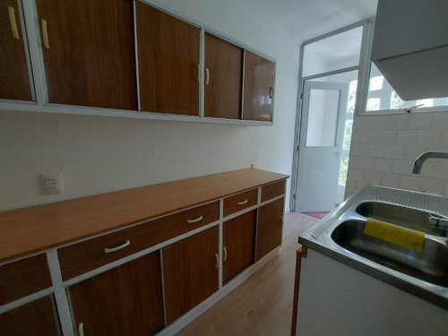 Departamento Segundo Piso Remodelado Belloto Sur