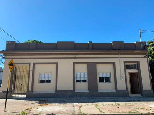 Apartamento Alquiler 1 Dormitorio Unión Al Frente Con Patio