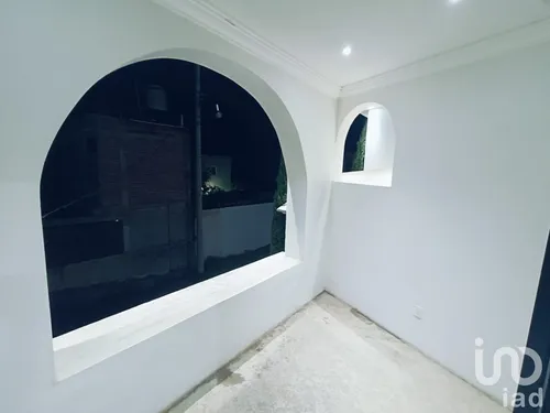 Venta Casa 5 Ambientes Yerbabuena
