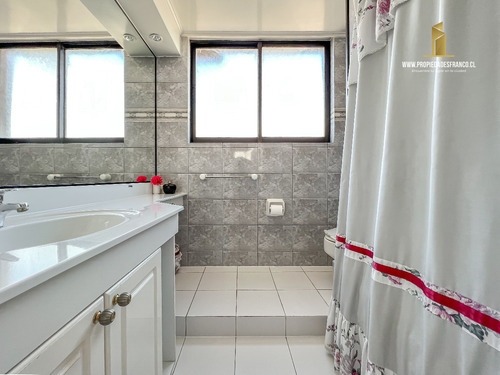 Viña Del Mar. Vende Depto 4d 4b Condominio Torres Del Paine