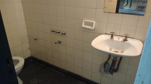 Imagen 6 de 13 de Local Apto Varios Usos. Bajas Expensas. - Florida Mitre/este