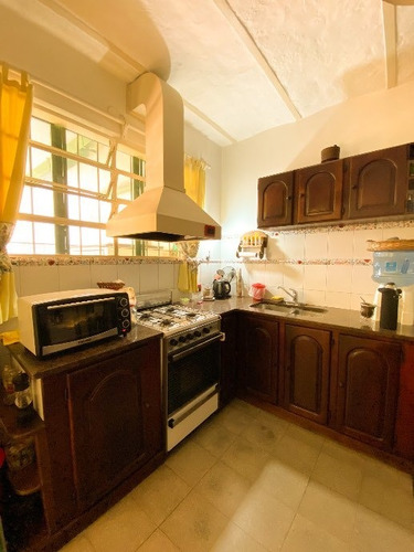 Imagen 11 de 14 de Casa En Venta En Remedios De Escalada Oeste