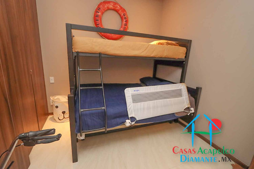 Cad La Isla Emerald C10. Terraza Grande Con Vista A Los Jardines Y Albercas