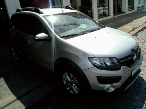 Stepway Privilege Nav En Buen Estado (cf)