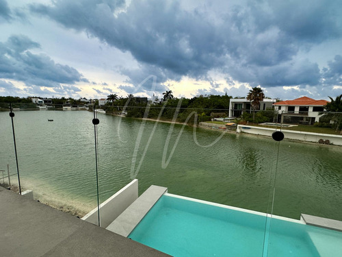 Casa En Venta En Cancun En Lagos Del Sol