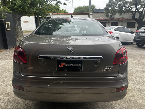 Peugeot 207 1.6 Feline 106cv