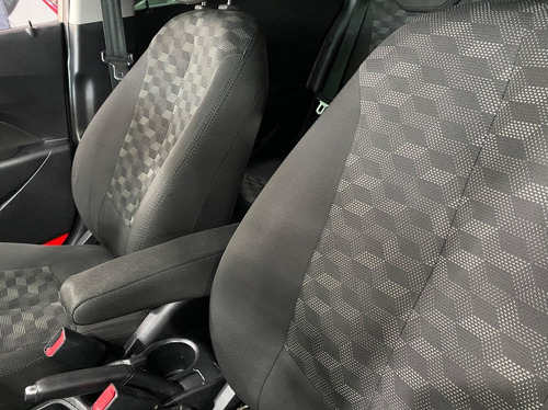Imagem 11 de 20 de Hyundai Hb20 1.6 Comfort Style 16v 2016