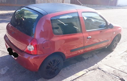 Imagem 3 de 6 de Renault Clio 2010 1.0 16v Campus Hi-flex 3p