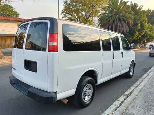 Chevrolet Express 6.0ls D 12 Pas At