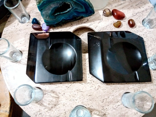 Cenicero Artesanal En Mármol Negro Auténtico