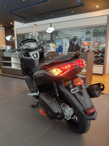 Imagem 3 de 13 de Yamaha Nmax 160 Abs