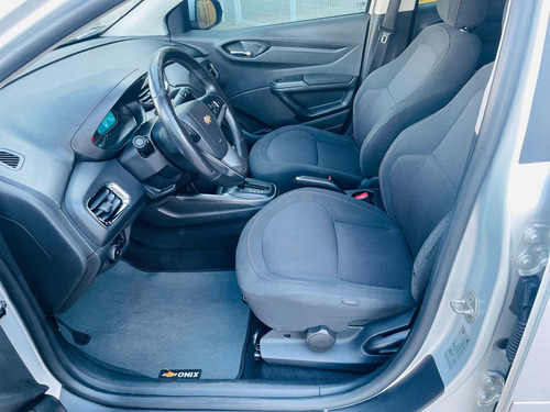 Chevrolet Onix Chevrolet Onix 1.4 LTZ SPE/4 (Aut)
