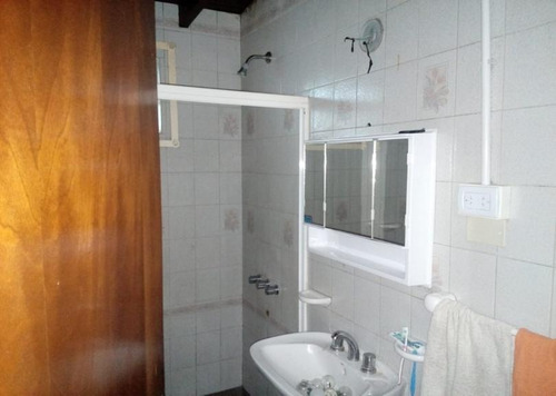 Imagen 8 de 10 de Pilar! Lote 1227 M2 Con 2 Casas! Asfalto Pileta Y Arboleda!