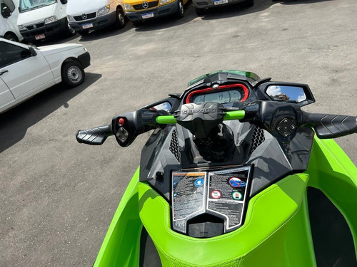 Imagem 2 de 6 de Jet Ski