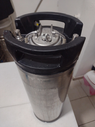 Barril Cornelius Corny Cerveza 19 Litros Conexion Ball Lock (Usado)