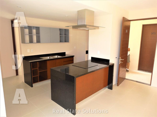 Departamento En Venta De 2 Recámaras, Arbolada By Cumbres, Avenida Huayacán, Cancún. Negociable