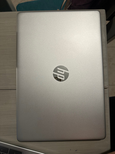 Hp Laptop 15.6 Core I3 15-dy2791wm 8gb Ram Windows Home (Usado)