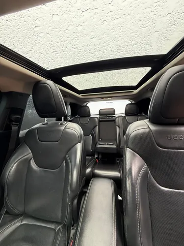 Jeep Cherokee 3.2 Longitude