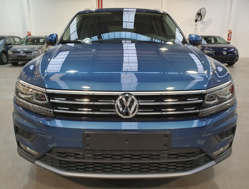 Imagen 3 de 25 de Volkswagen Tiguan Allspace 350 Tsi Comfortline Inmediata