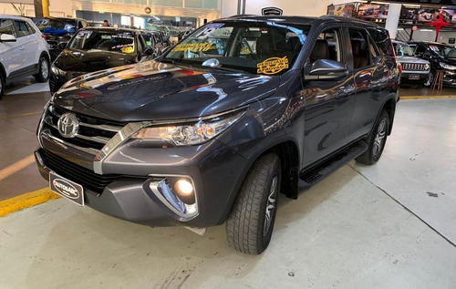 Imagem 1 de 15 de Toyota Hilux Sw4 2019 2.7 Srv 7 Lugares Maravilhosa!!