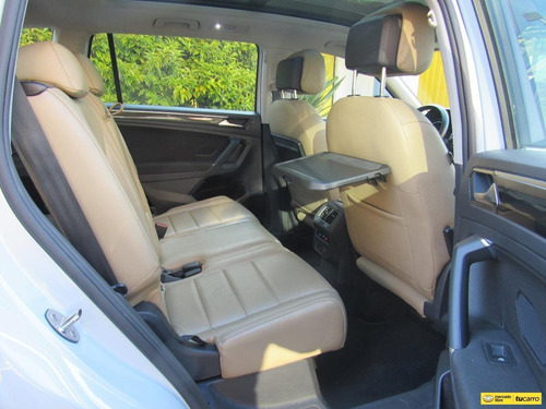 Imagen 11 de 25 de Volkswagen Tiguan 2.0 Allspace Highline Turbo