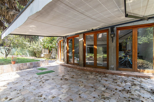 Casa En Venta En La Reina Alta ! Vista Verde, Buen Barrio!!