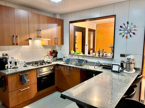 Preciosa Casa En Condominio, San Carlos De Apoquindo
