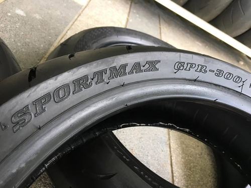 Imagen 4 de 4 de Llanta Posterior Dunlop Sportmax Gpr300 140/70r-17 R1, Fz16