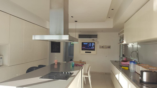 Hermosa Casa A La Laguna - San Isidro Labrador - Villanueva - Tigre
