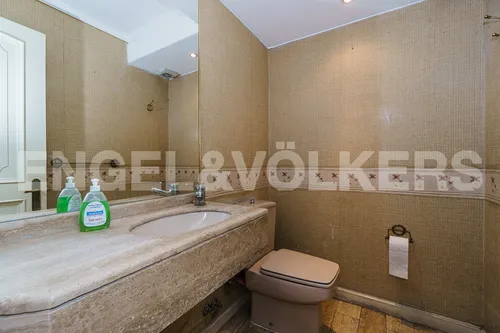Departamento En Burgos, El Golf