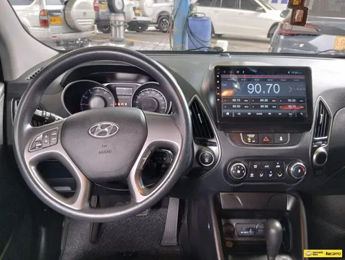 Hyundai TUCSON IX-35 2.0l