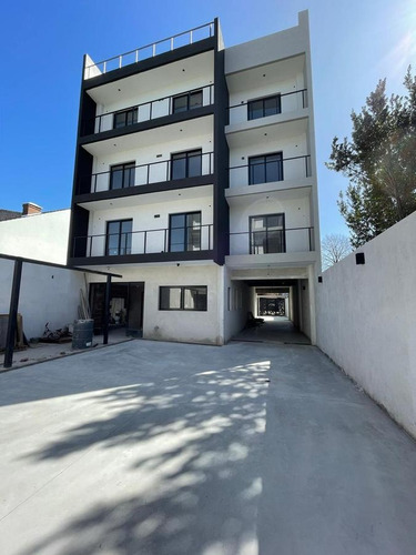 Imagen 16 de 20 de Departamento - Villa Luzuriaga