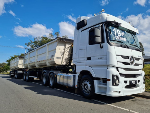 Imagem 6 de 15 de Mb Actros 2651 6x4 Mega Space + Rodocaçamba Randon C/ Dolly