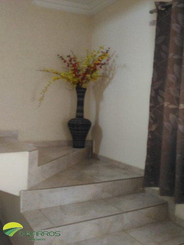 Hipica Pinheiros - Taubate - Sobrado - 4 Dorms - Sendo 1 Suite - 3 Salas - 3 Banheiros - 6 Vgs - Terreno 282mta - A.c.232mts - 6002 - 34496860