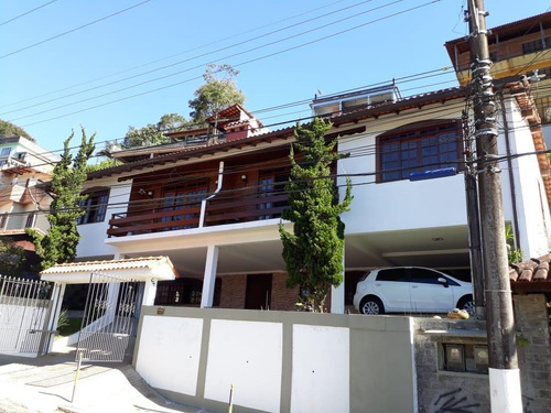 Imagem 1 de 15 de Casa Para Venda Em Teresópolis, Granja Guarany, 3 Dormitórios, 1 Suíte, 1 Banheiro, 2 Vagas - C-549_2-1217589