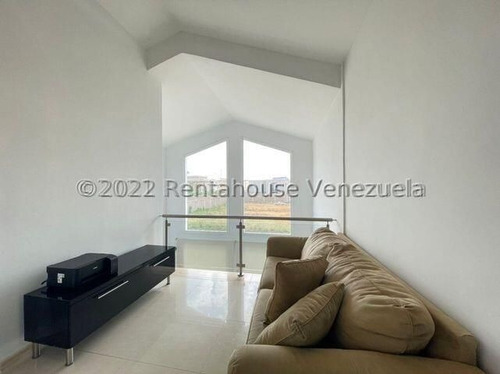 Imagen 6 de 8 de Casa En Venta En Terrazas Club De Golf. Punto Fijo