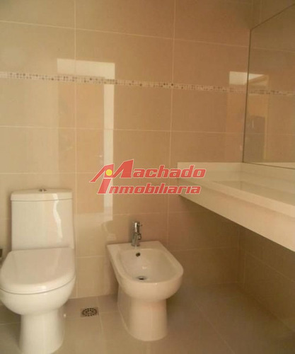 Imagen 11 de 15 de Apartamento En Venta Playa Mansa 3 Dormitorios