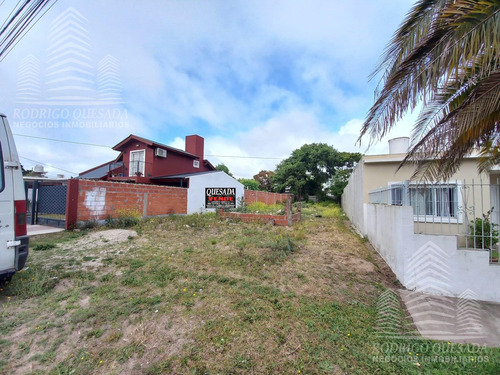 Terreno En Mar De Ajo  Lote Estanislao Del Campo E/montevideo Y Azopardo.