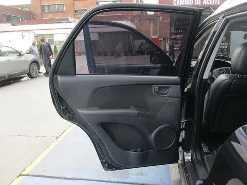 Kia New Sportage Lx 4x2 2000cc Mt Aa