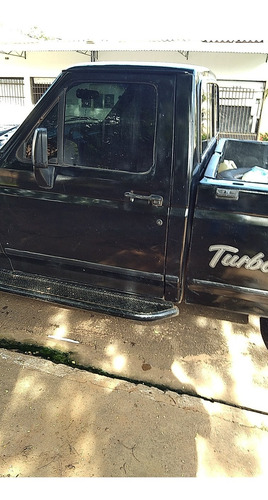 Ford F-1000 Pikap