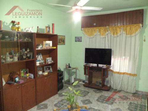 Imagen 16 de 21 de Lote Propio - 10x24 - Multifamiliar - Contruidas 2 Viviendas - Garage Pasante