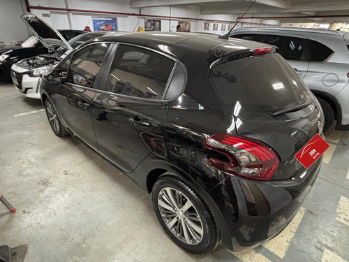 Peugeot 208 1.6 Allure