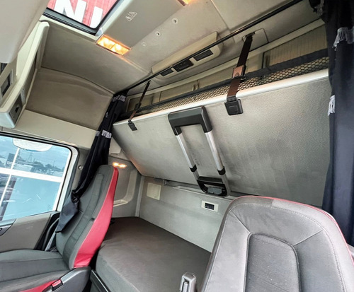 Imagem 7 de 12 de Volvo Fh 540 6x4 2016